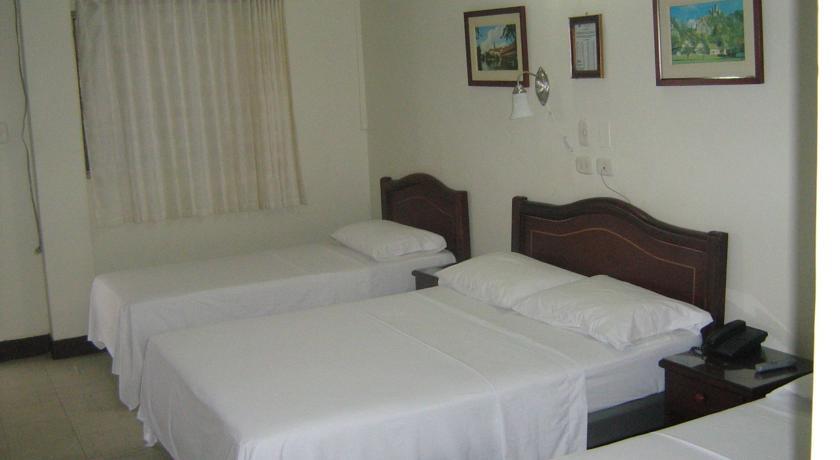 Hotel Royal Plaza Флоренсия Экстерьер фото